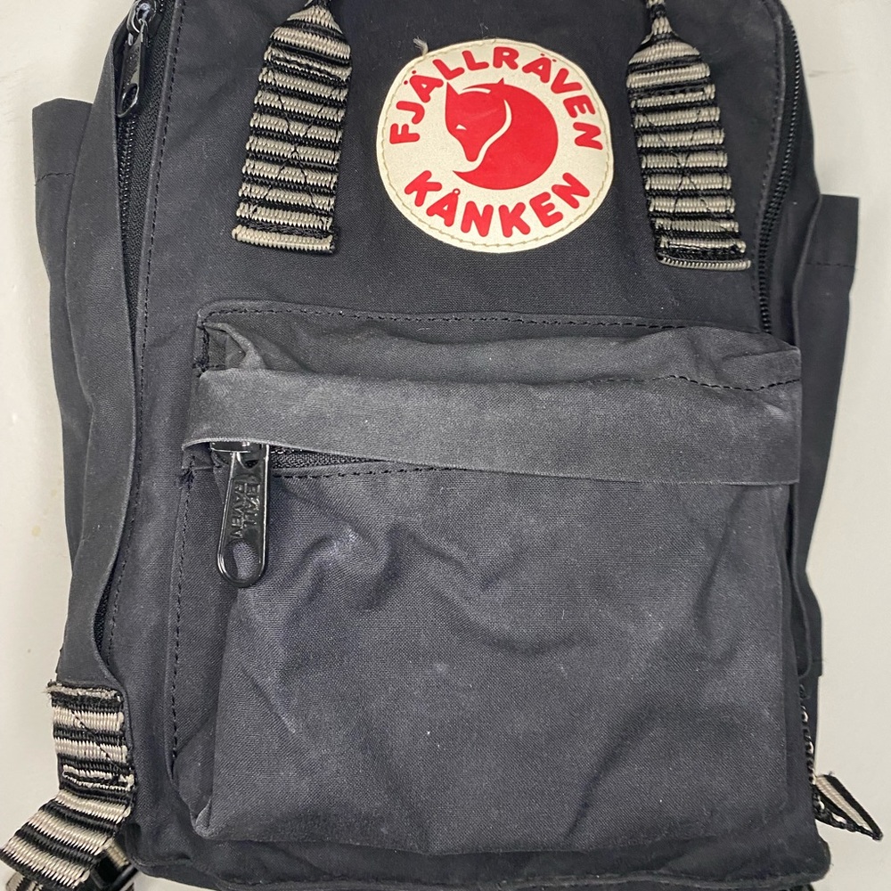 Fjallraven Kanken *MINI* backpack